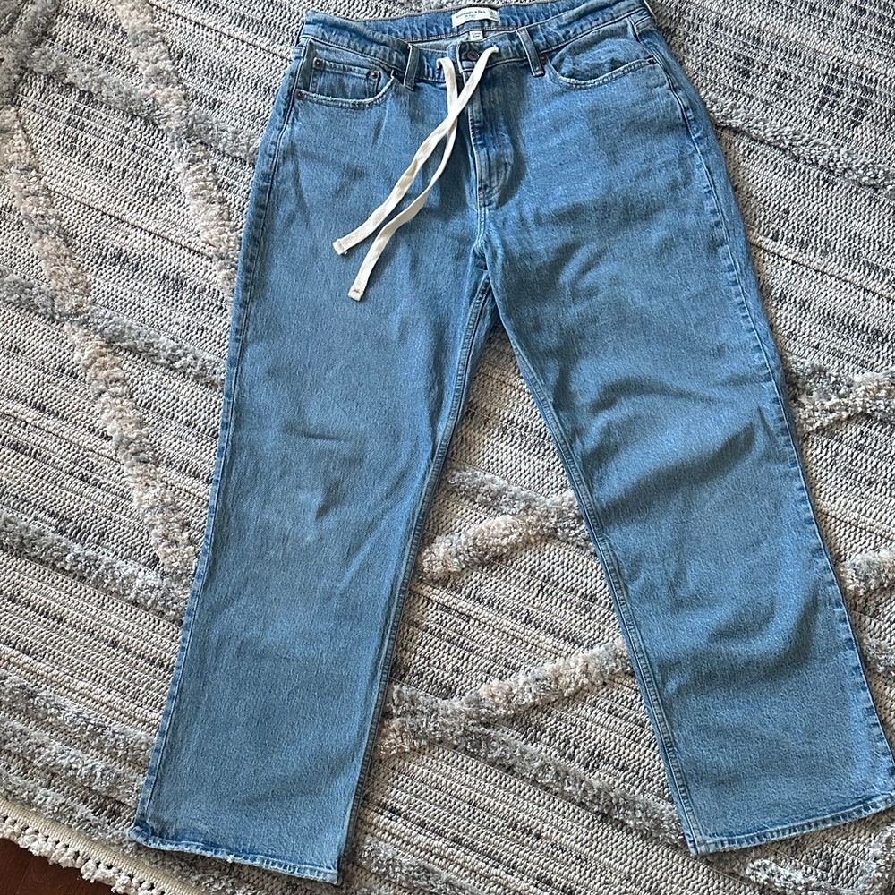 Abercrombie Baggy Low Rise Drawstring Jeans - 31r - like new